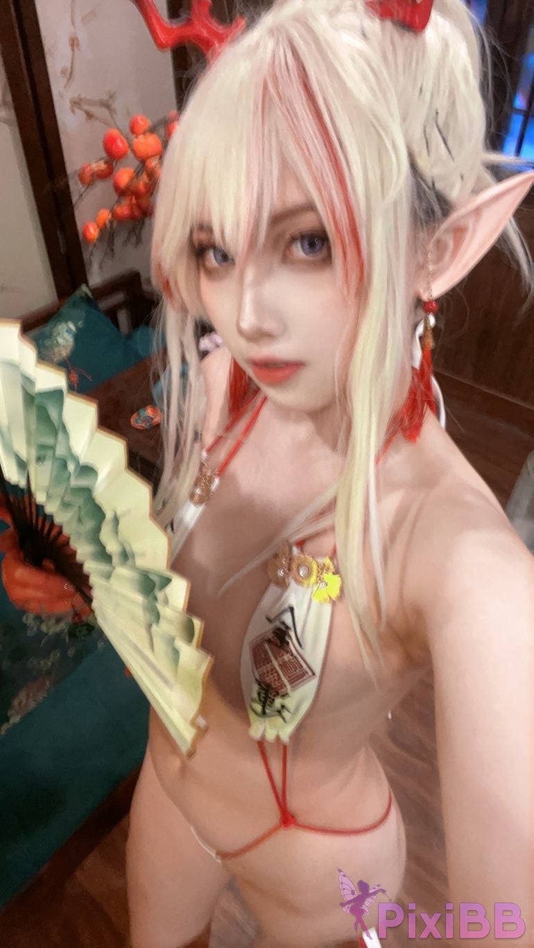 Coser Xiao he tian jiu and PixiBB.COM 140.JPG