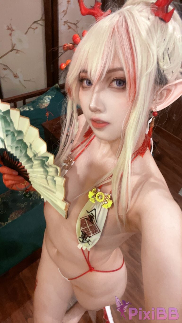 Coser Xiao he tian jiu and PixiBB.COM 141.JPG