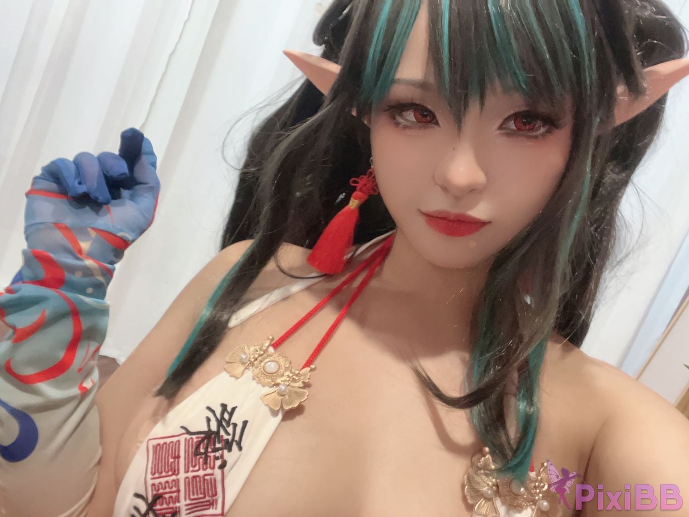 Coser Xiao he tian jiu and PixiBB.COM 183.JPG
