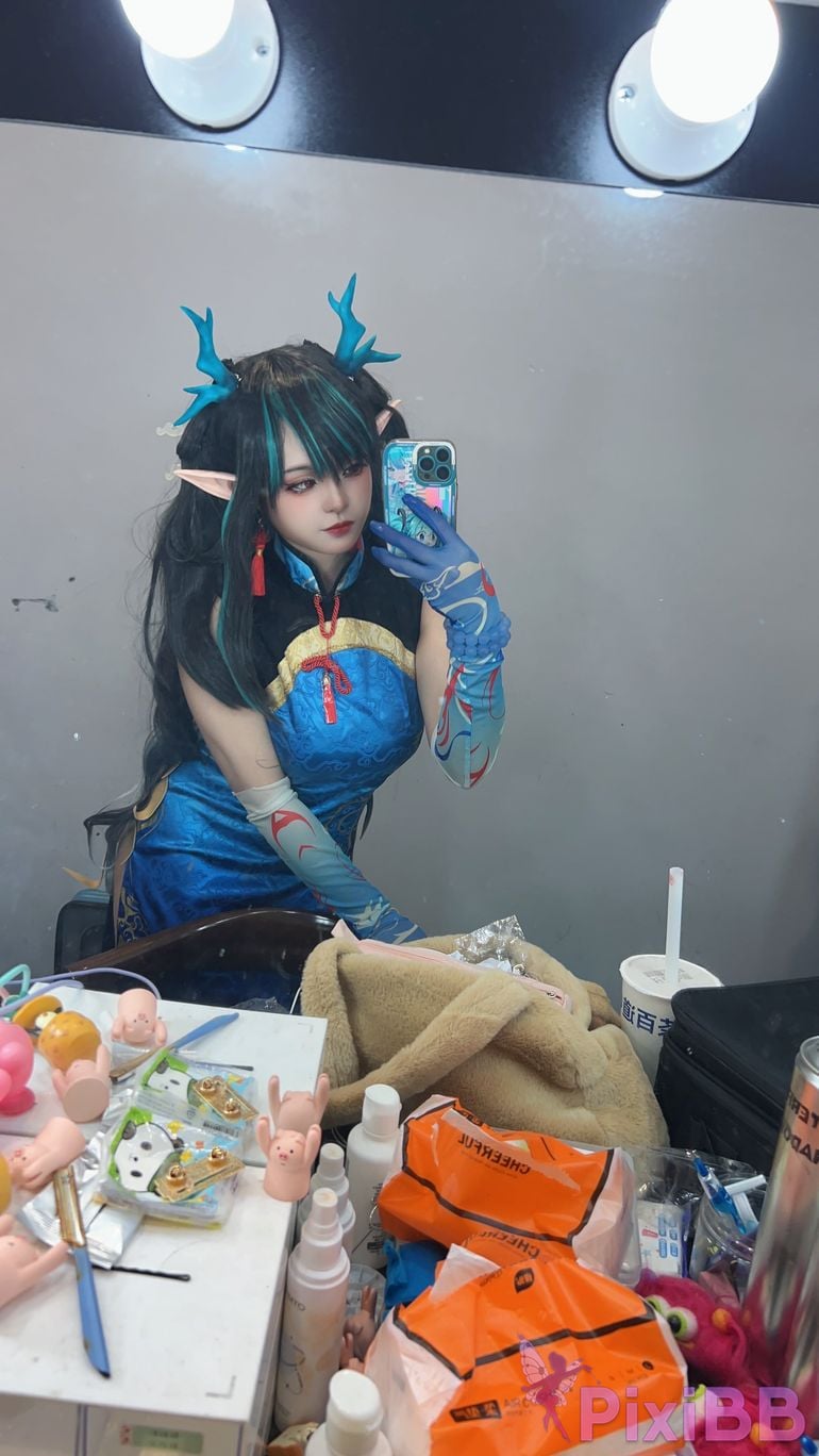 Coser Xiao he tian jiu and PixiBB.COM 196.JPG